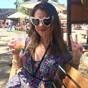 Meet your Posher, Lindsey